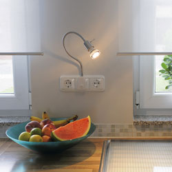 Display luminaires
