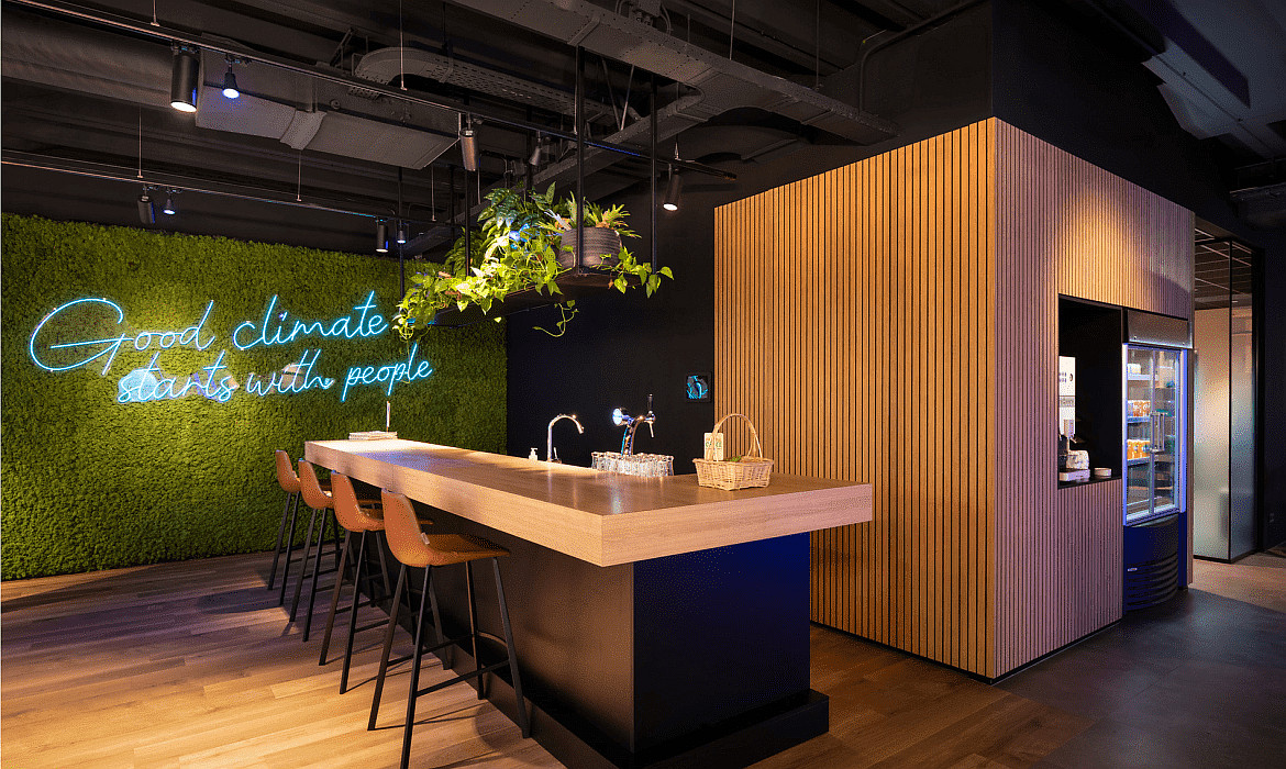 SLV Projecteur triphasé NUMINOS PHASE L adaptateur triphasé inclus, courant constant IP20, noir gradable SLV Projecteur triphasé NUMINOS PHASE L adaptateur triphasé inclus, courant constant IP20, noir gradable