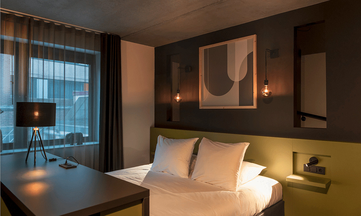 SLV Support mural FITU CRANE BASE noir SLV Support mural FITU CRANE BASE noir