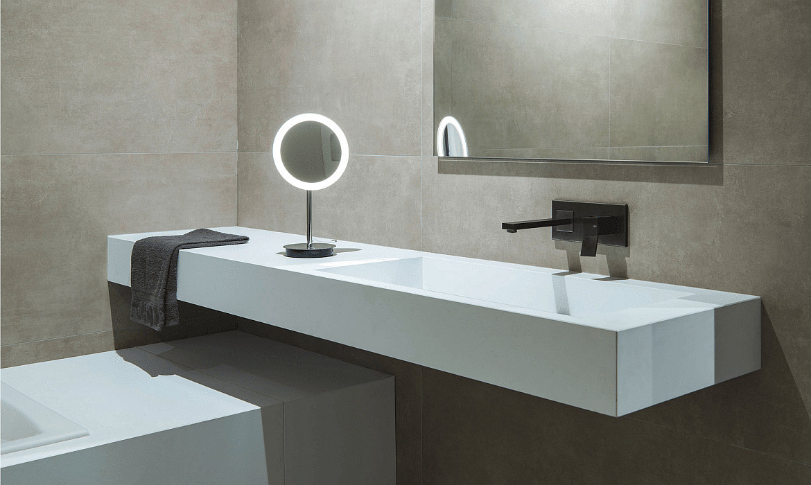 SLV LED Tischleuchte MAGANDA TL Kosmetikspiegel, CCT switch, 2700/3000/4000K, IP44, chrom SLV LED Tischleuchte MAGANDA TL Kosmetikspiegel, CCT switch, 2700/3000/4000K, IP44, chrom