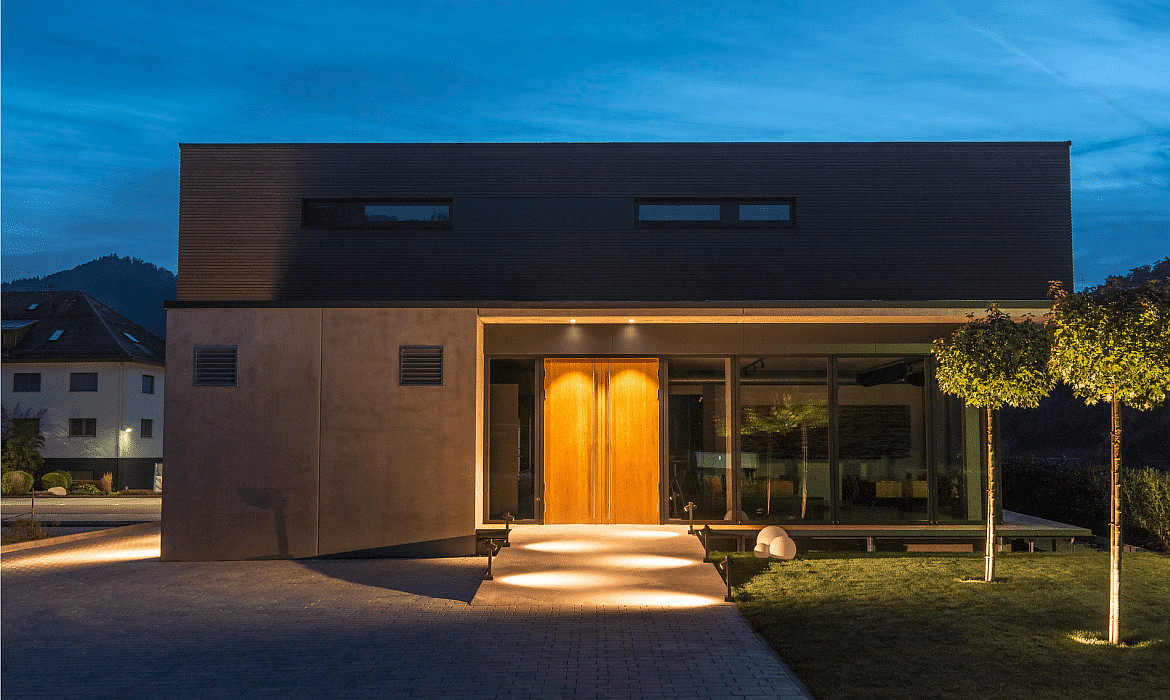 SLV LED Bodeneinbauleuchte ROCCI 200 EL, IP65/IP67 IK08, 16W 3000K 1530lm 120°, Edelstahl 316, begehbar, starr, Blende rund SLV LED Bodeneinbauleuchte ROCCI 200 EL, IP65/IP67 IK08, 16W 3000K 1530lm 120°, Edelstahl 316, begehbar, starr, Blende rund