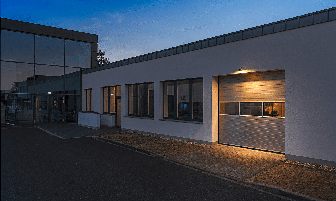 SLV LED Wand-/Deckenleuchte FLOODI L, 100°, 48W, 3000K, 5150lm, anthrazit/transparent SLV LED Wand-/Deckenleuchte FLOODI L, 100°, 48W, 3000K, 5150lm, anthrazit/transparent