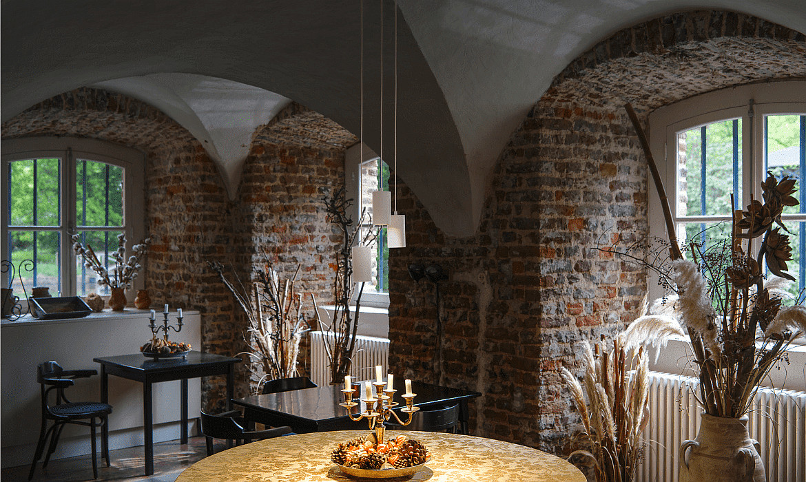 SLV Zubehör für ASTO TUBE - Deko-Reflektor, Ø 6.75cm, Polycarbonat (PC), gold SLV Zubehör für ASTO TUBE - Deko-Reflektor, Ø 6.75cm, Polycarbonat (PC), gold