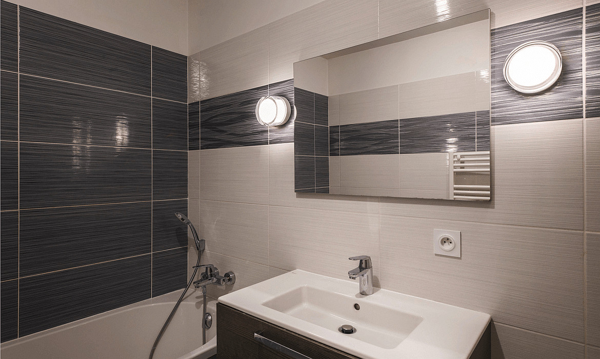 SLV LED Wand-/Deckenaufbauleuchte CYFT Badleuchte, 6,5W, 2700/3000/4000K, IP44, dimmbar, schwarz SLV LED Wand-/Deckenaufbauleuchte CYFT Badleuchte, 6,5W, 2700/3000/4000K, IP44, dimmbar, schwarz