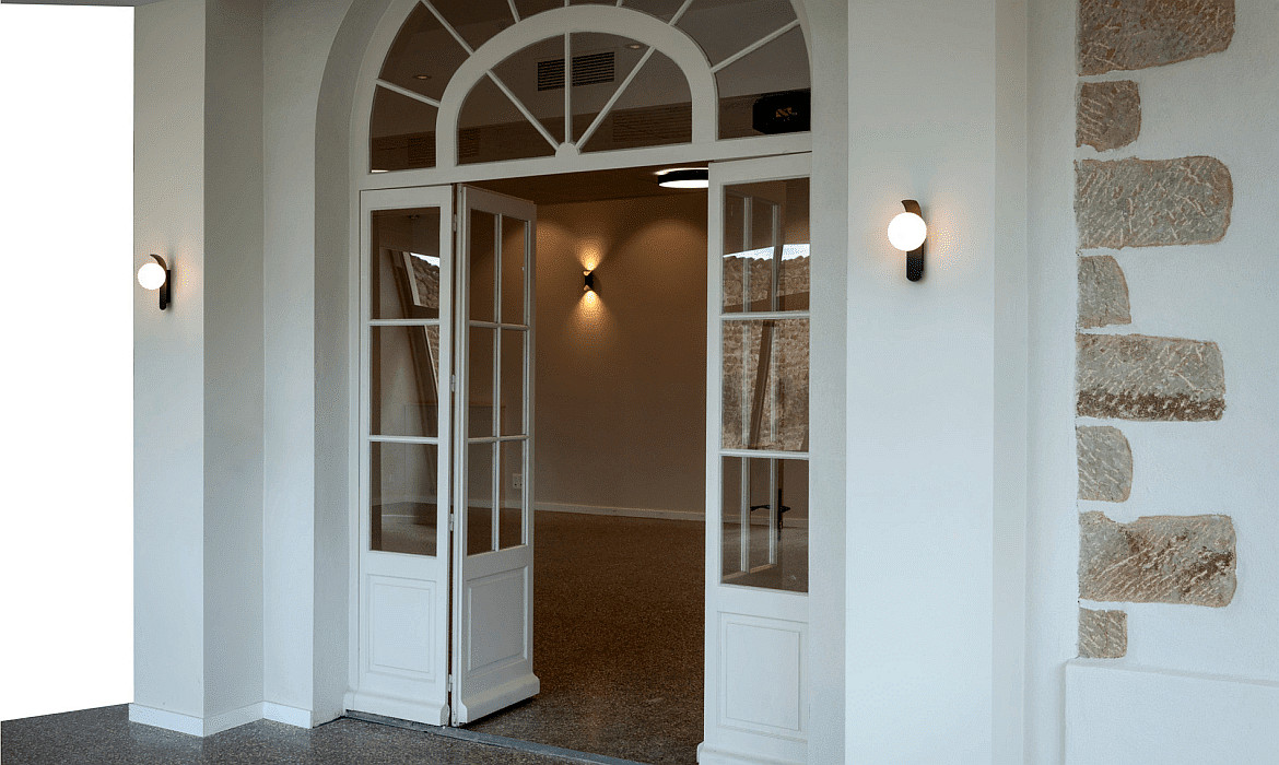 SLV wall luminaire SUN - PHASE round G9 IP20, black dimmable SLV wall luminaire SUN - PHASE round G9 IP20, black dimmable