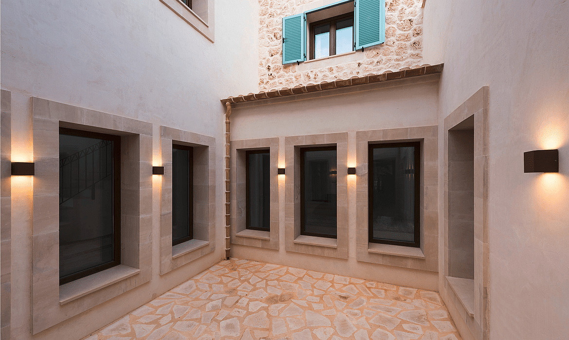 SLV Outdoor Wall luminaire SITRA CUBE, UP/DOWN, IP44, 2x GX53 TCR-TSE max. 9W, rust-colored SLV Outdoor Wall luminaire SITRA CUBE, UP/DOWN, IP44, 2x GX53 TCR-TSE max. 9W, rust-colored