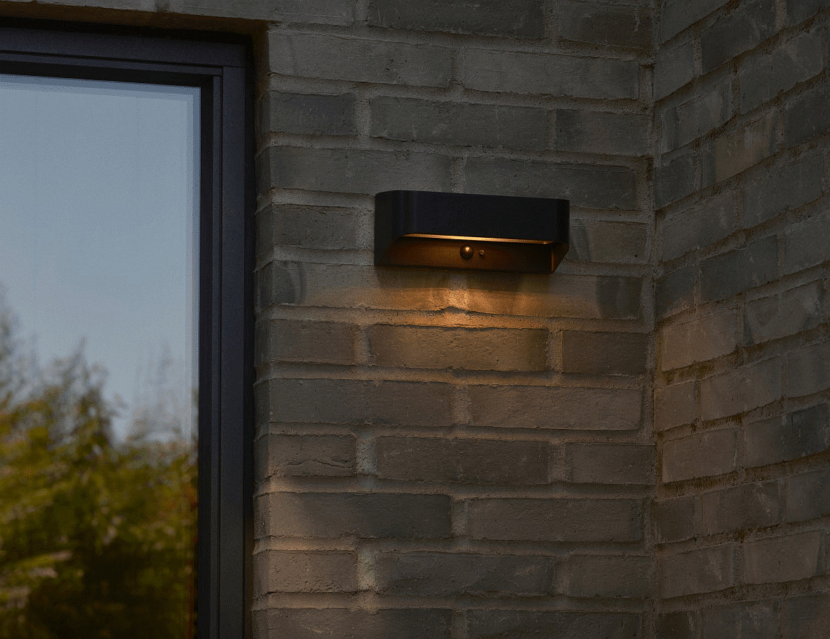 Nordlux LED Outdoor Solar Wandleuchte MARCELLIO, mit Sensor, 5W, 3000K, 400lm, IP54, schwarz Nordlux LED Outdoor Solar Wandleuchte MARCELLIO, mit Sensor, 5W, 3000K, 400lm, IP54, schwarz