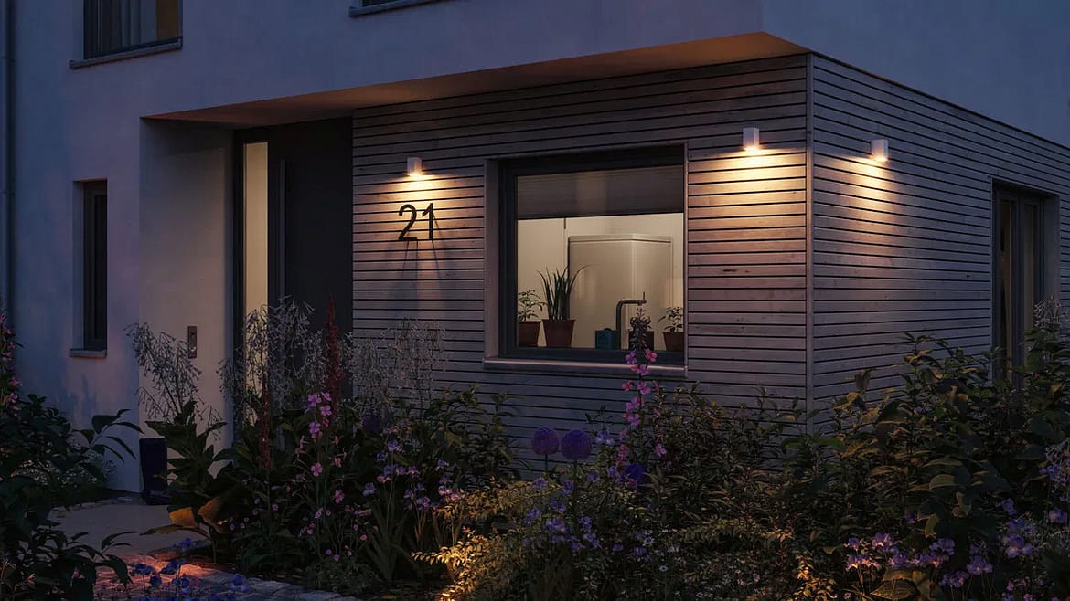 Paulmann Applique da esterno FLAME UP OR DOWN 1-Lampadina, angolare, commutabile, rispettoso degli insetti IP44, bianco Paulmann Applique da esterno FLAME UP OR DOWN 1-Lampadina, angolare, commutabile, rispettoso degli insetti IP44, bianco