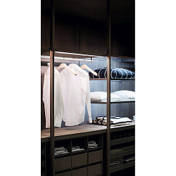 undershelve RIVA with motion detector, with accumulator, magnetic mounting IP20, white dimmable 2