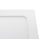 nobilé Panneau à LED 300 Q angulaire, UGR < 19, adapté aux postes de travail avec écran, gradable 12W 1000lm 3000K CRI 80 nobilé Panneau à LED 300 Q angulaire, UGR < 19, adapté aux postes de travail avec écran, gradable 12W 1000lm 3000K CRI 80