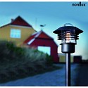 Nordlux Luce con piedistallo VEJERS E27 IP54, Nero